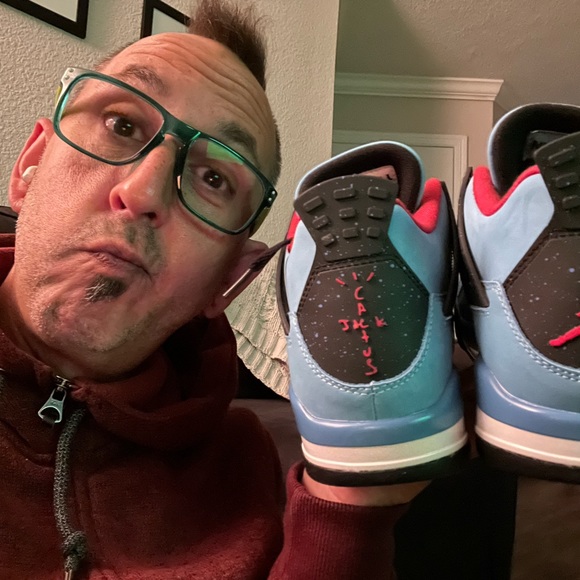 Jordan 4 Travis Scott - Picture 3 of 6